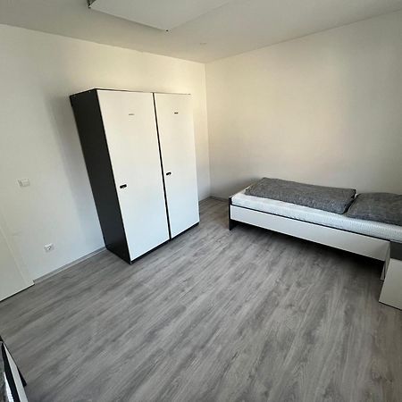 Wohnungen Fuer Montuere Studenten Reisende Bielefeld Bagian luar foto